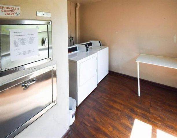 8301 Sands Point Blvd S202, Tamarac, FL 33321