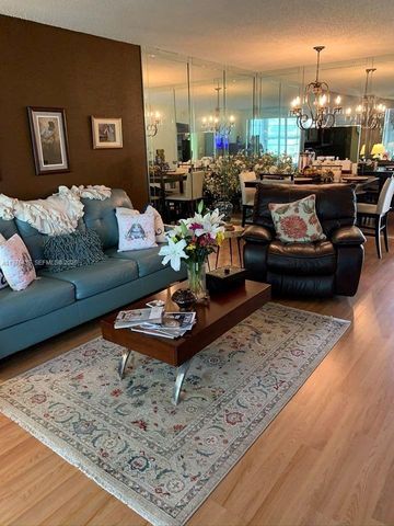 8301 Sands Point Blvd S202, Tamarac, FL 33321