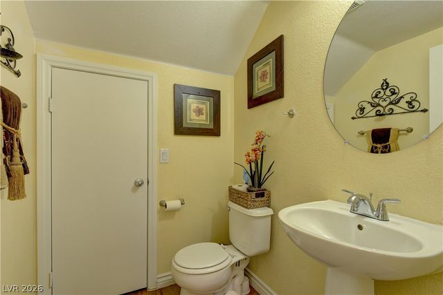 6329 Kitamaya Street, North Las Vegas, NV 89031