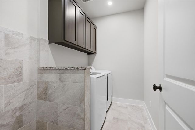 12113 Beautybrush DR, Austin, TX 78738