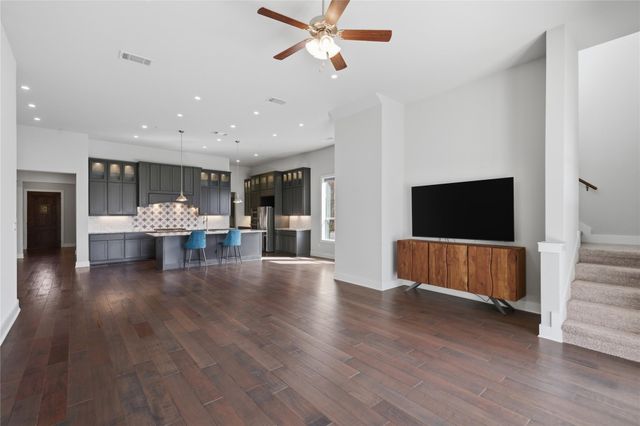 12113 Beautybrush DR, Austin, TX 78738