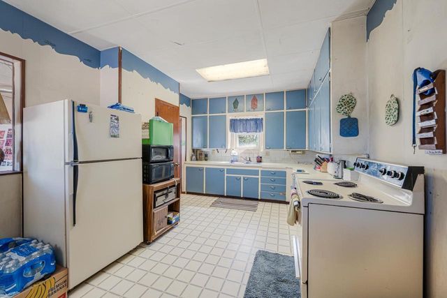 N3155 STATE ROAD 15, Hortonville, WI 54944