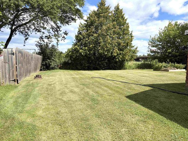 808 7TH STREET, Green Bay, WI 54304