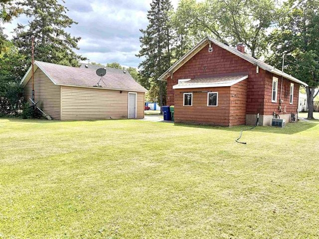 808 7TH STREET, Green Bay, WI 54304