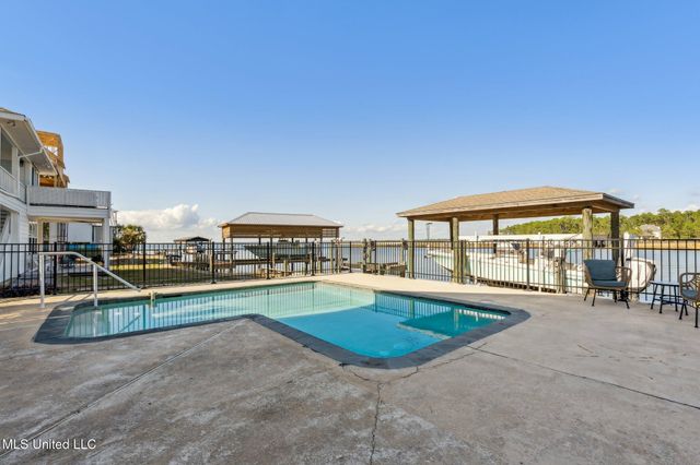 104 Poplar Point, Pass Christian, MS 39571