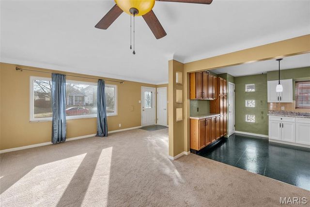 5619 Arendes Drive, St Louis, MO 63116