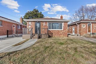 5619 Arendes Drive, St Louis, MO 63116