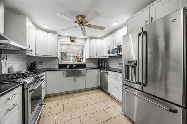 59 Southpoint Drive UNIT 59, Sandwich, MA 02563