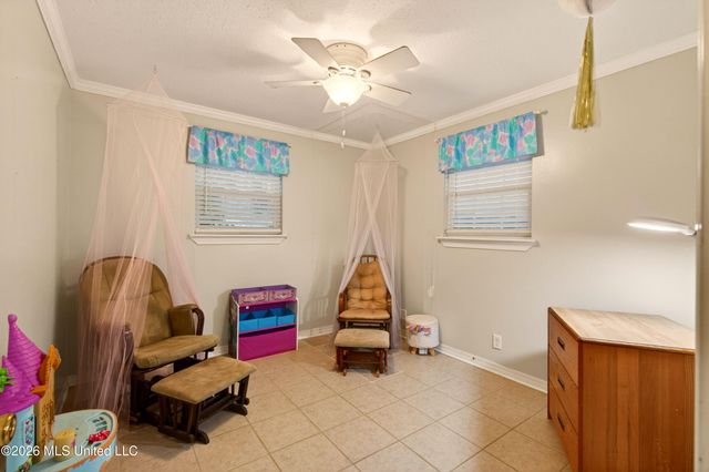 4502 New Hope Avenue, Pascagoula, MS 39581
