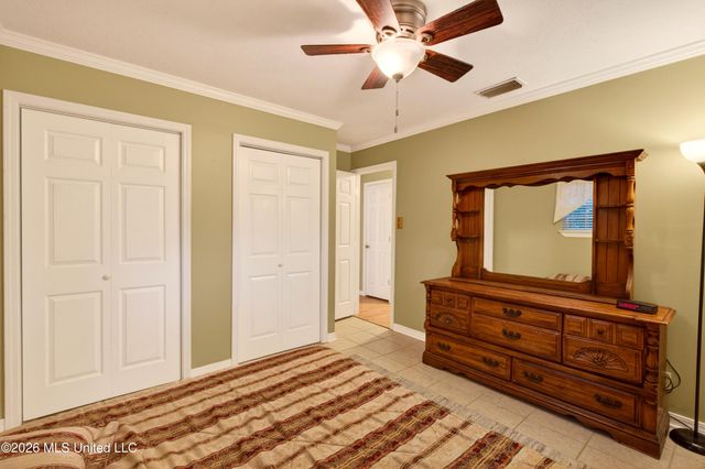 4502 New Hope Avenue, Pascagoula, MS 39581