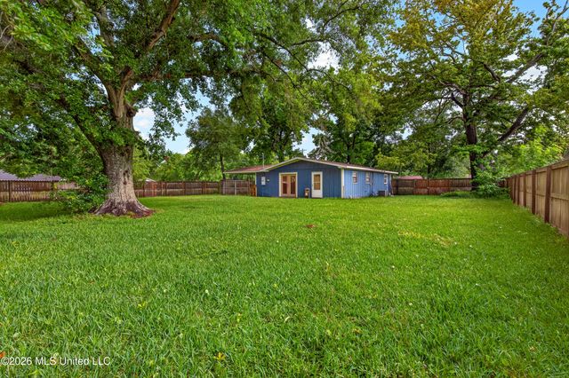 4502 New Hope Avenue, Pascagoula, MS 39581