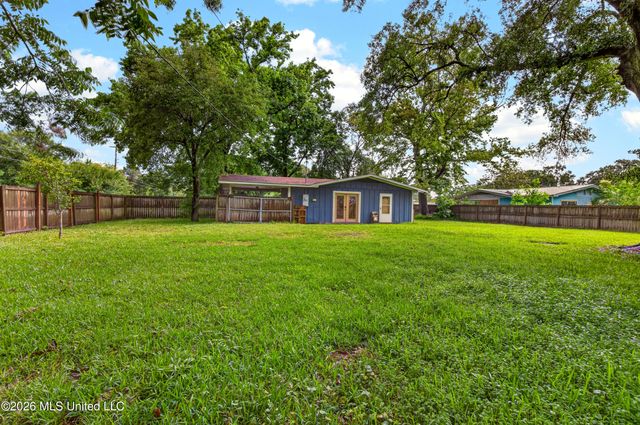 4502 New Hope Avenue, Pascagoula, MS 39581