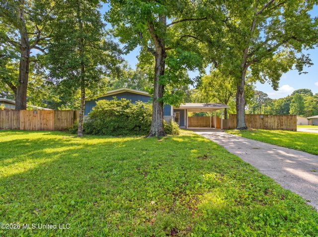 4502 New Hope Avenue, Pascagoula, MS 39581