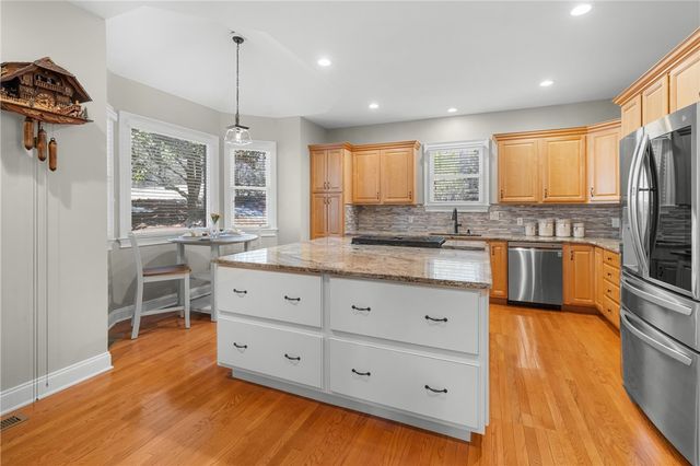 702 Bogey Boulevard, Seneca, SC 29678