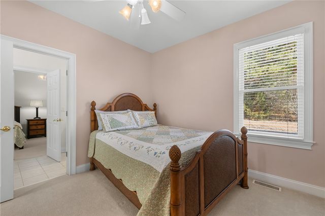 702 Bogey Boulevard, Seneca, SC 29678