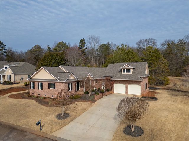 702 Bogey Boulevard, Seneca, SC 29678