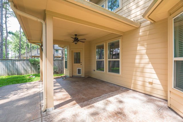 51 N Marshside Place, Spring, TX 77389