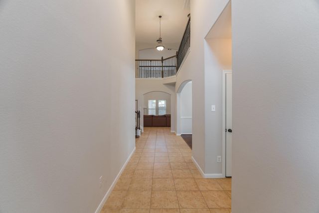 51 N Marshside Place, Spring, TX 77389