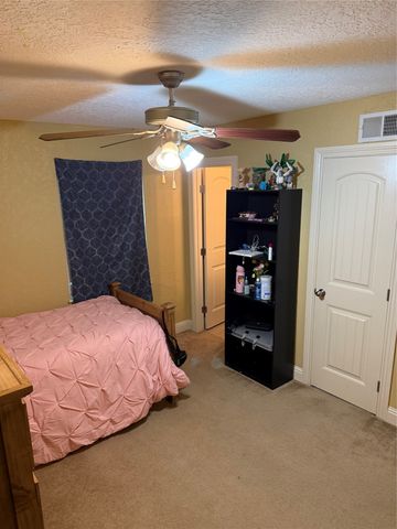 2302 S 38th Street, Abilene, TX 79605