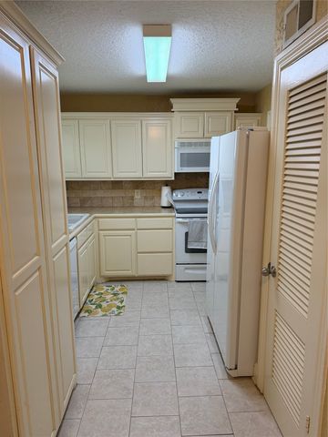 2302 S 38th Street, Abilene, TX 79605