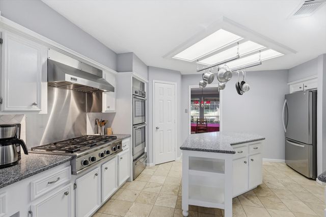 7608 Tallow Drive, Irving, TX 75063