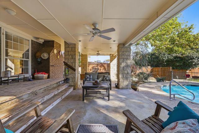 7608 Tallow Drive, Irving, TX 75063