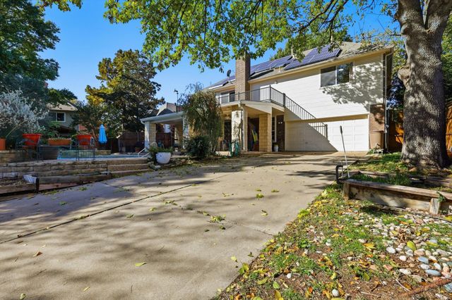 7608 Tallow Drive, Irving, TX 75063