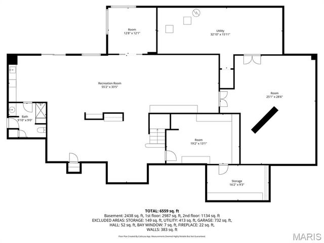 825 Greenwich Green Lane, Town And Country, MO 63017