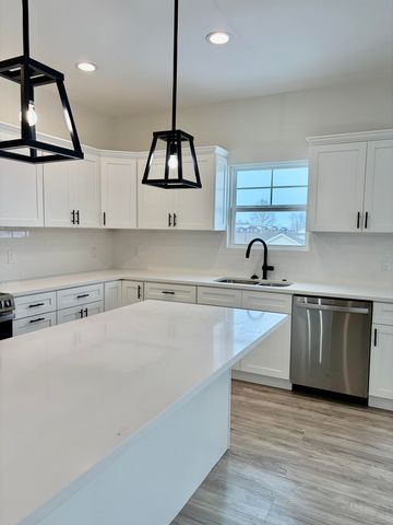 3020 Locust Blossom Cove, Lexington, KY 40511