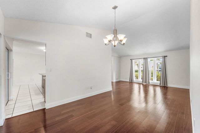 966 NW 37TH Avenue, Delray Beach, FL 33445