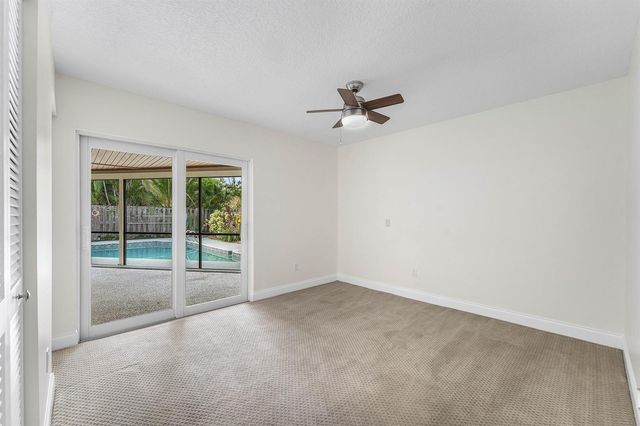966 NW 37TH Avenue, Delray Beach, FL 33445