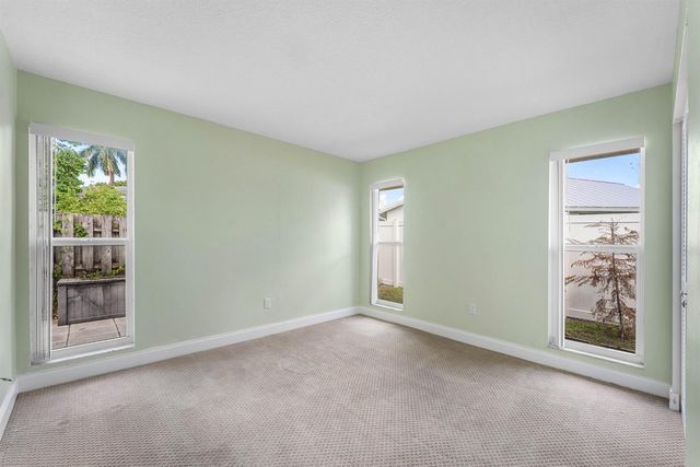 966 NW 37TH Avenue, Delray Beach, FL 33445