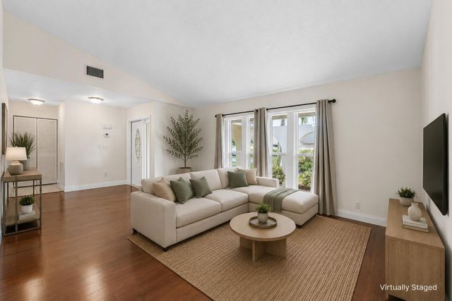 966 NW 37TH Avenue, Delray Beach, FL 33445