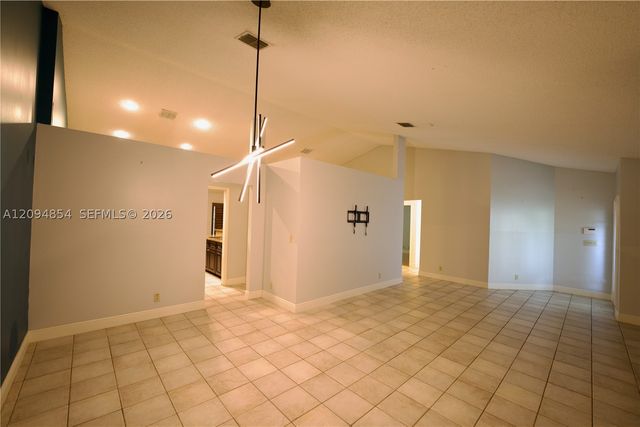 9135 S Southern Orchard Rd S 9135, Davie, FL 33328
