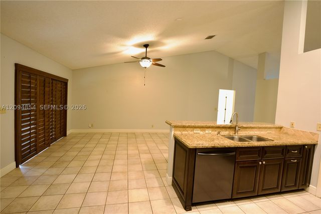 9135 S Southern Orchard Rd S 9135, Davie, FL 33328