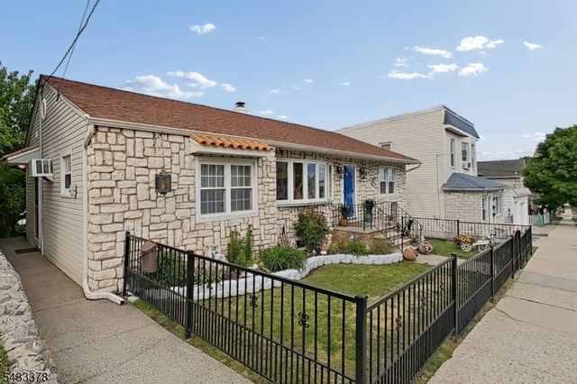 249 Bergen Ave, Kearny Town, NJ 07032