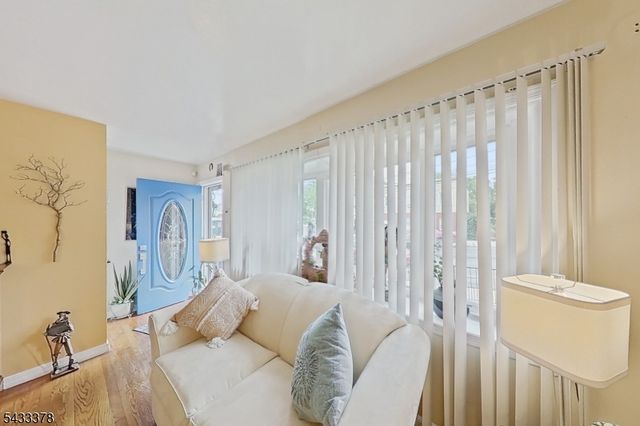 249 Bergen Ave, Kearny Town, NJ 07032