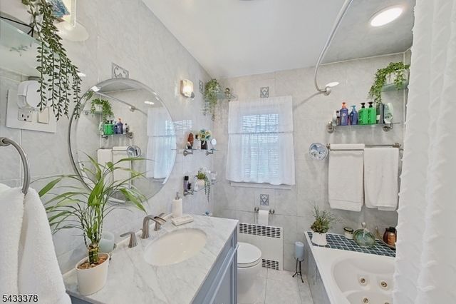 249 Bergen Ave, Kearny Town, NJ 07032
