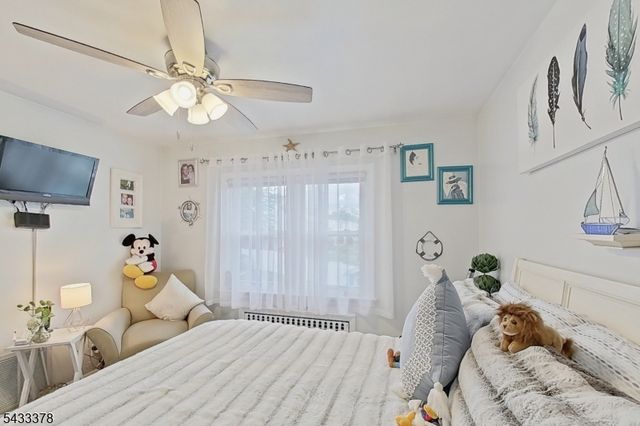 249 Bergen Ave, Kearny Town, NJ 07032