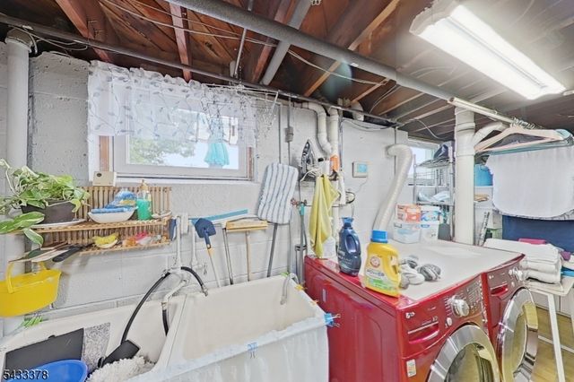 249 Bergen Ave, Kearny Town, NJ 07032