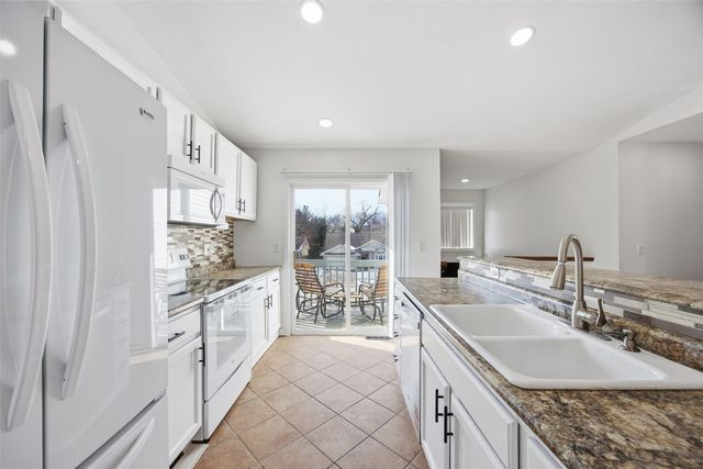 1731 Parkway Drive, Coralville, IA 52241