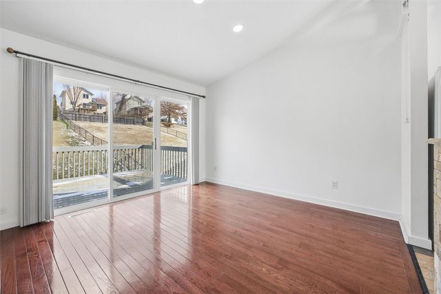 1731 Parkway Drive, Coralville, IA 52241