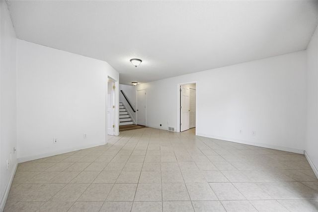 1731 Parkway Drive, Coralville, IA 52241