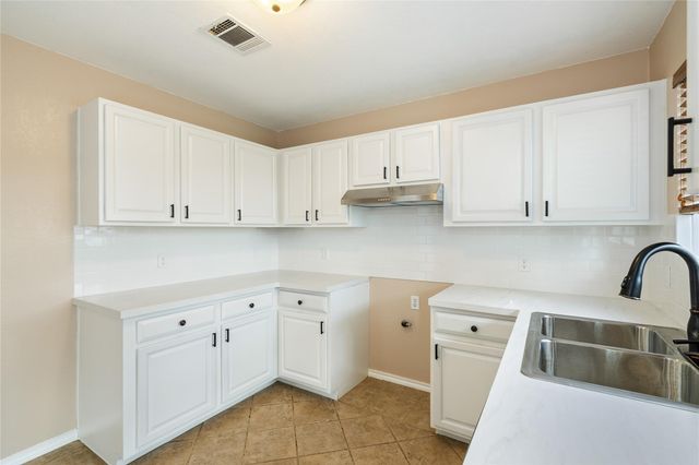 3133 Lake CV, Round Rock, TX 78665