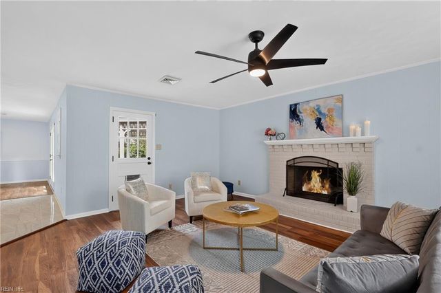 1040 Ewell RD, Virginia Beach, VA 23455