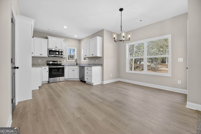 353 Hampton Oaks Circle, Villa Rica, GA 30180
