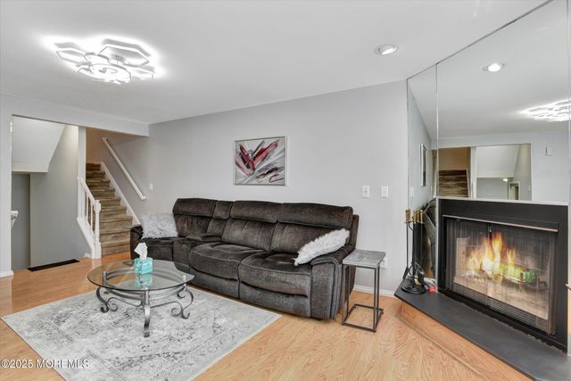 14 Hialeah, West Long Branch, NJ 07764