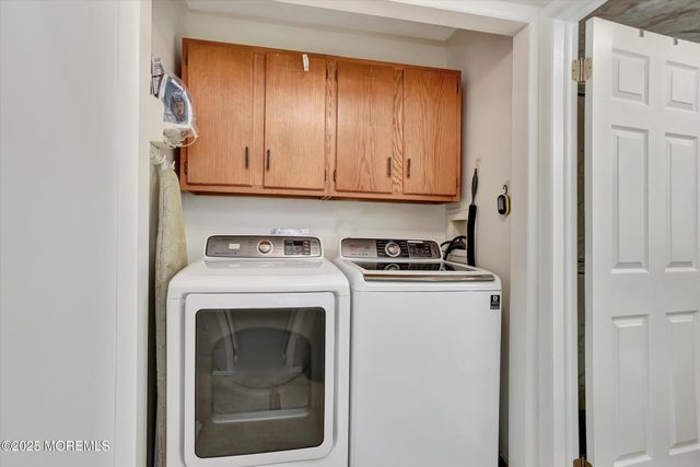 14 Hialeah, West Long Branch, NJ 07764