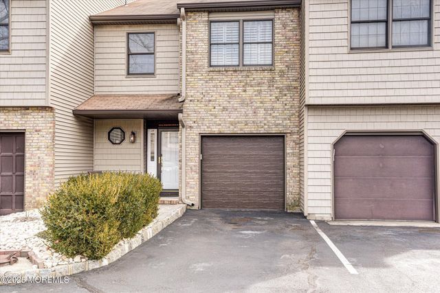 14 Hialeah, West Long Branch, NJ 07764