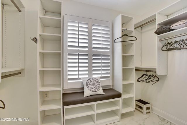 14 Hialeah, West Long Branch, NJ 07764